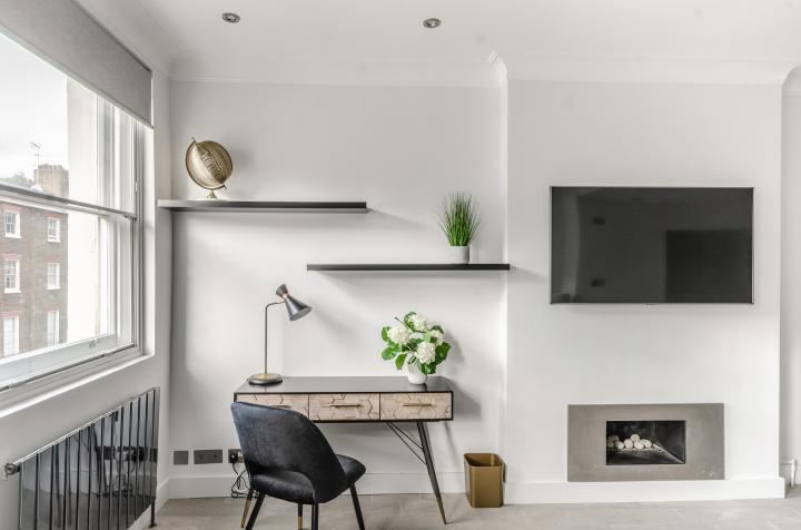 Alcove unit and media wall made by Relm Bespoke 2